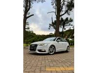 AUDI - A3 - 2015/2016 - Branca - R$ 99.900,00