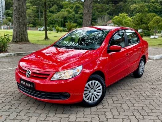 VOLKSWAGEN - VOYAGE - 2011/2012 - Vermelha - R$ 34.900,00