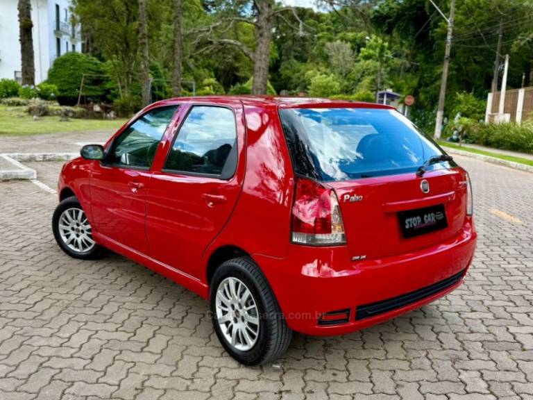 FIAT - PALIO - 2009/2010 - Vermelha - R$ 29.900,00