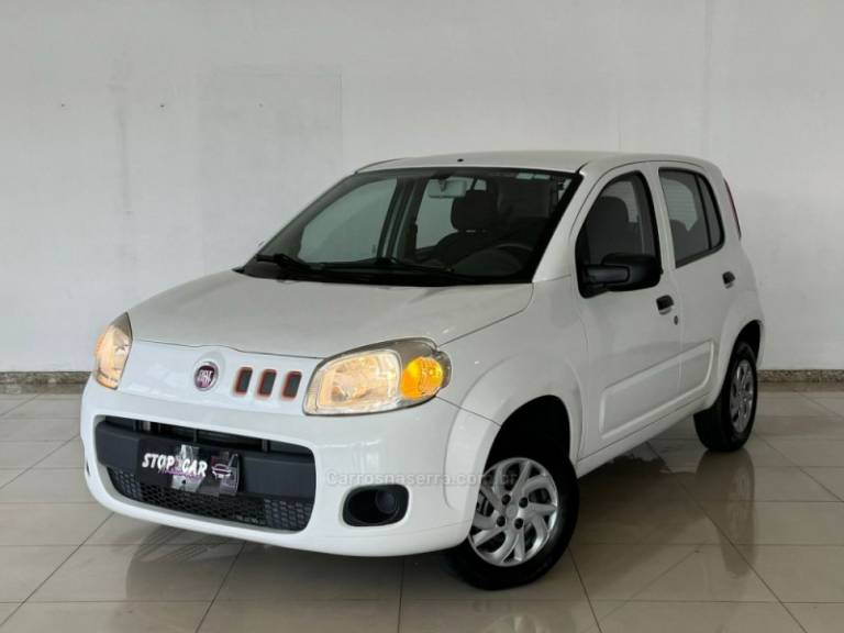 FIAT - UNO - 2014/2014 - Branca - R$ 33.900,00