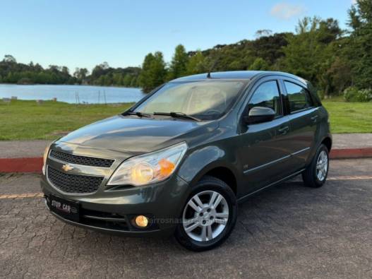 CHEVROLET - AGILE - 2010/2011 - Verde - R$ 36.900,00