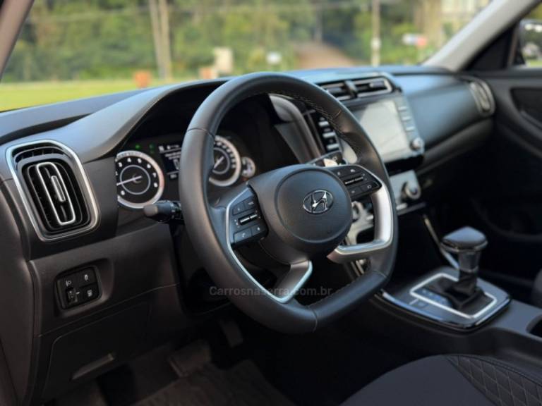 HYUNDAI - CRETA - 2022/2023 - Azul - R$ 129.900,00
