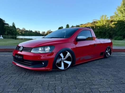 VOLKSWAGEN - SAVEIRO - 2015/2014 - Vermelha - R$ 49.900,00