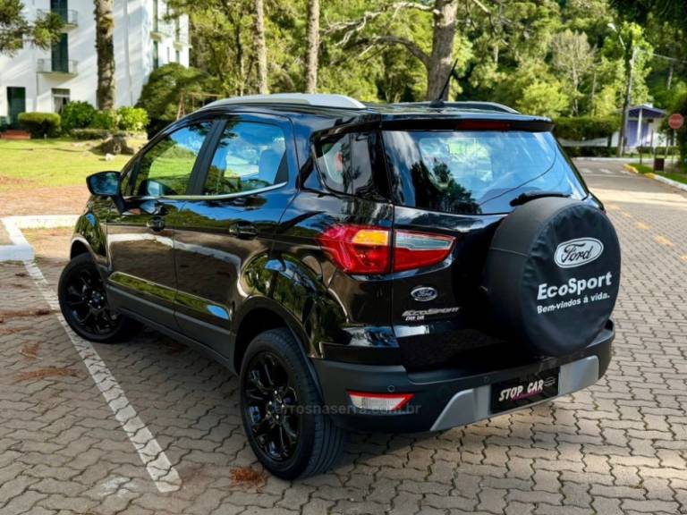 FORD - ECOSPORT - 2018/2019 - Preta - R$ 83.900,00