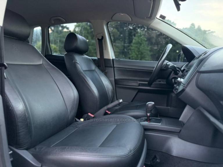 VOLKSWAGEN - POLO - 2012/2013 - Prata - Sob Consulta