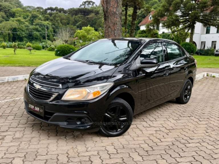 CHEVROLET - PRISMA - 2013/2013 - Preta - R$ 42.900,00