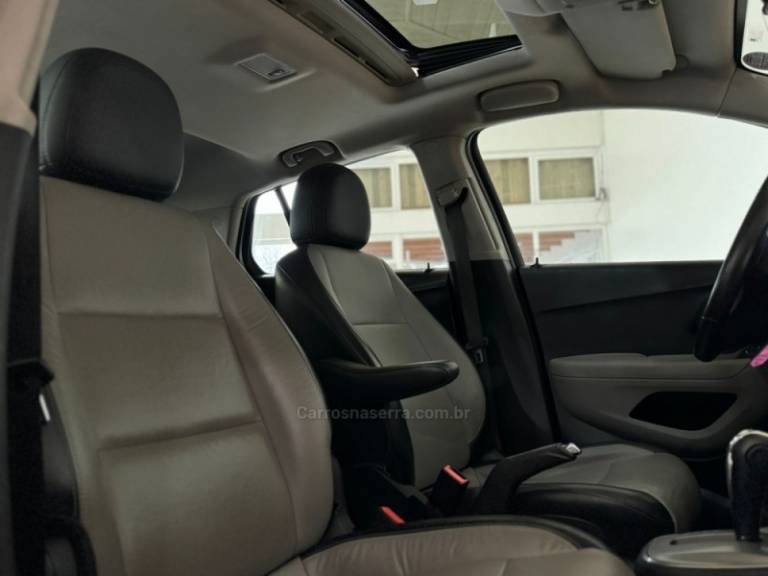 CHEVROLET - TRACKER - 2014/2014 - Vermelha - R$ 74.900,00