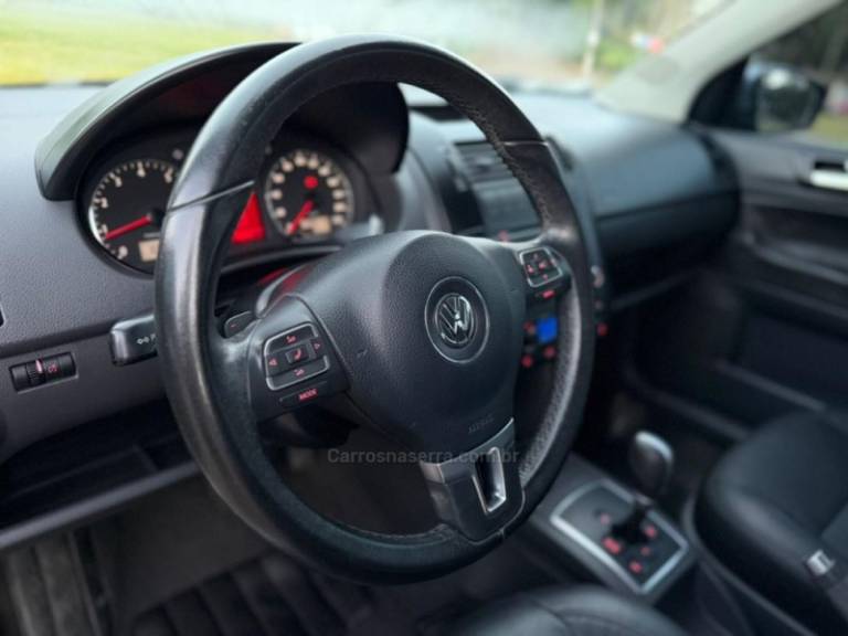 VOLKSWAGEN - POLO - 2012/2013 - Prata - Sob Consulta