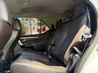 TOYOTA - HILUX SW4 - 2018/2019 - Branca - R$ 194.900,00