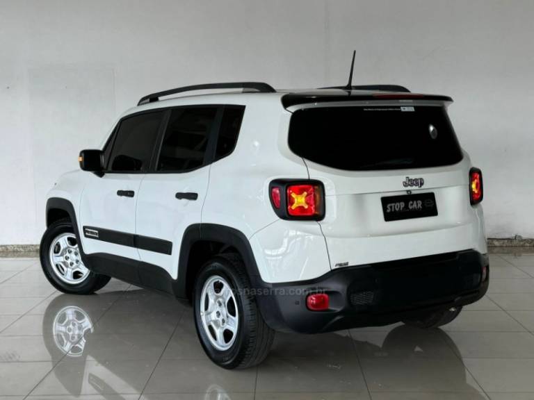 JEEP - RENEGADE - 2018/2018 - Branca - R$ 78.900,00