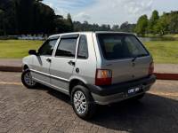 FIAT - UNO - 2009/2010 - Prata - R$ 28.900,00
