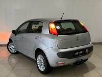 FIAT - PUNTO - 2012/2013 - Prata - R$ 43.900,00