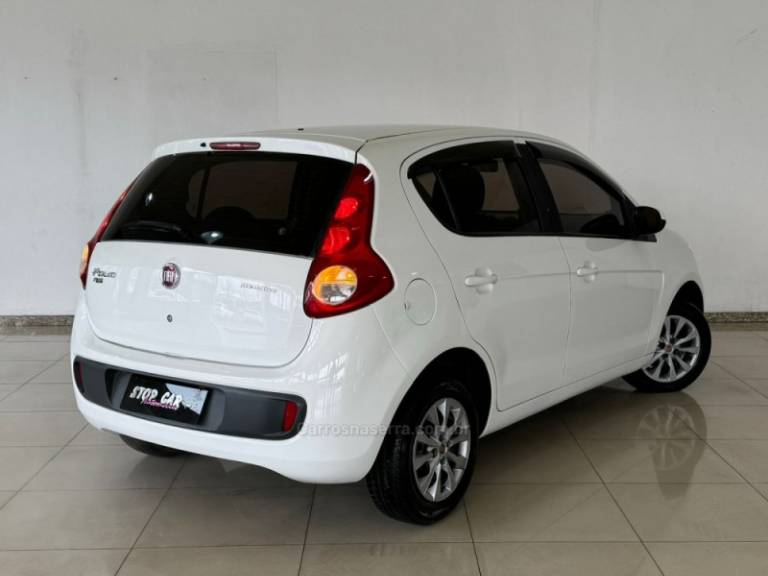 FIAT - PALIO - 2016/2016 - Branca - R$ 44.900,00