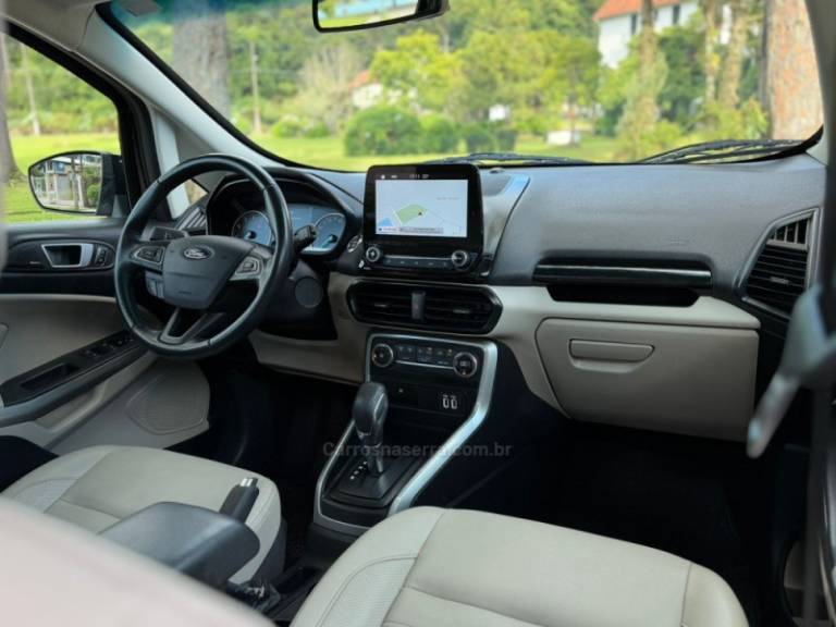 FORD - ECOSPORT - 2018/2019 - Preta - R$ 83.900,00