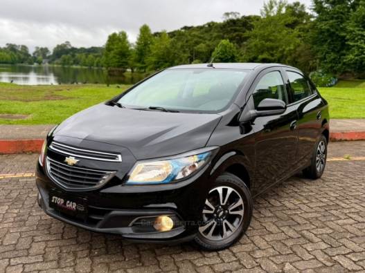 CHEVROLET - ONIX - 2014/2014 - Preta - R$ 53.900,00