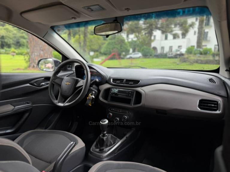 CHEVROLET - PRISMA - 2013/2013 - Preta - R$ 42.900,00